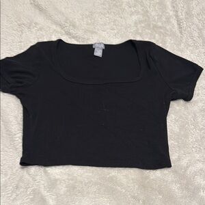 Black Women's Square neck Crop Top Tilly’s